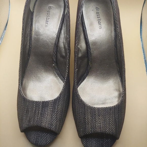 !! Peeling inside due to storage Dark Taupe snakeskin pattern peep toe size 10m - Picture 1 of 9